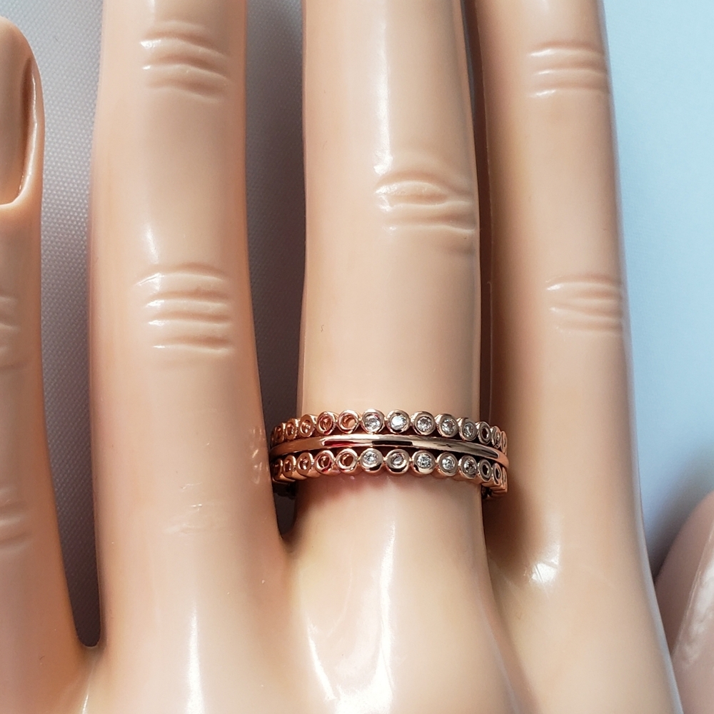 18k Stack Band - Picture 8 of 8